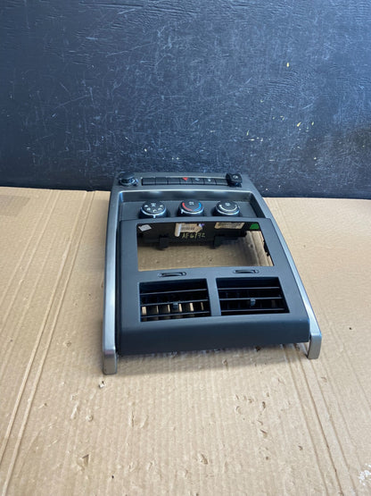 2008 to 2012 Jeep Liberty Dash Climate Temperature Control Radio Bezel AF6172 DG3