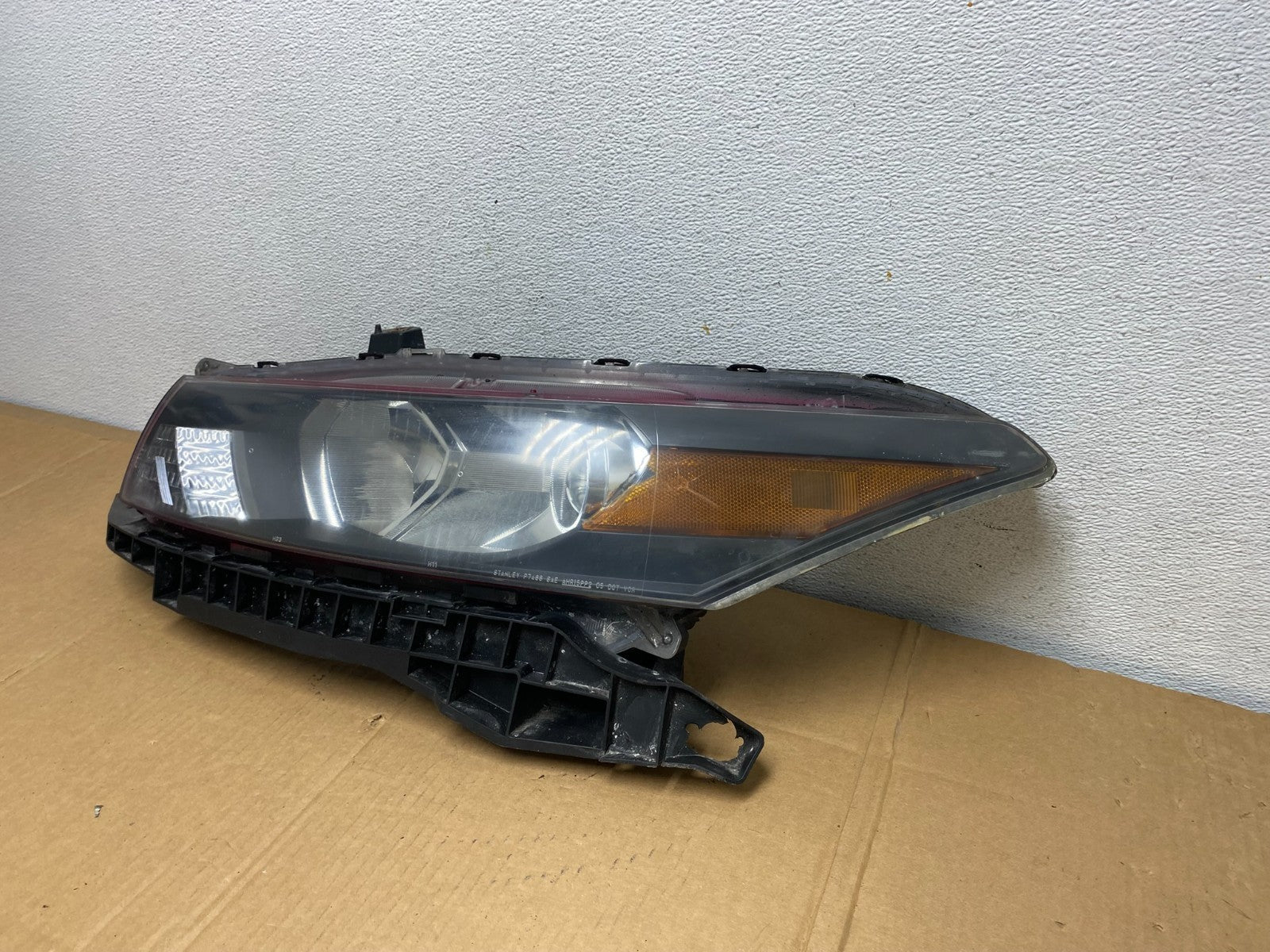 2008 to 2012 Honda Accord Coupe Left Driver LH Side Headlight AD0732 DW1