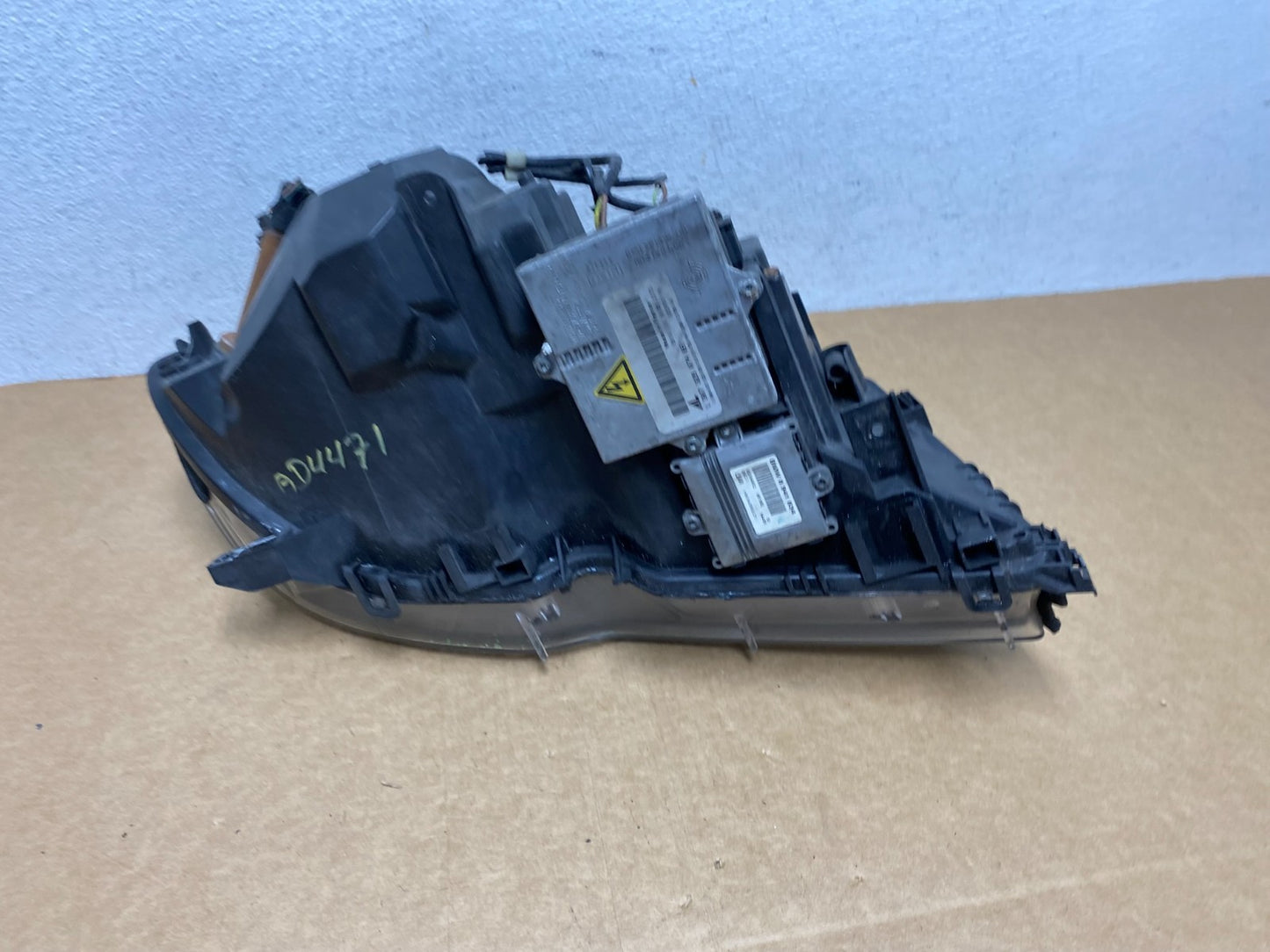 2004 2005 2006 BMW 3 E46 Coupe Left Driver LH Xenon Headlight AD4471 DW8