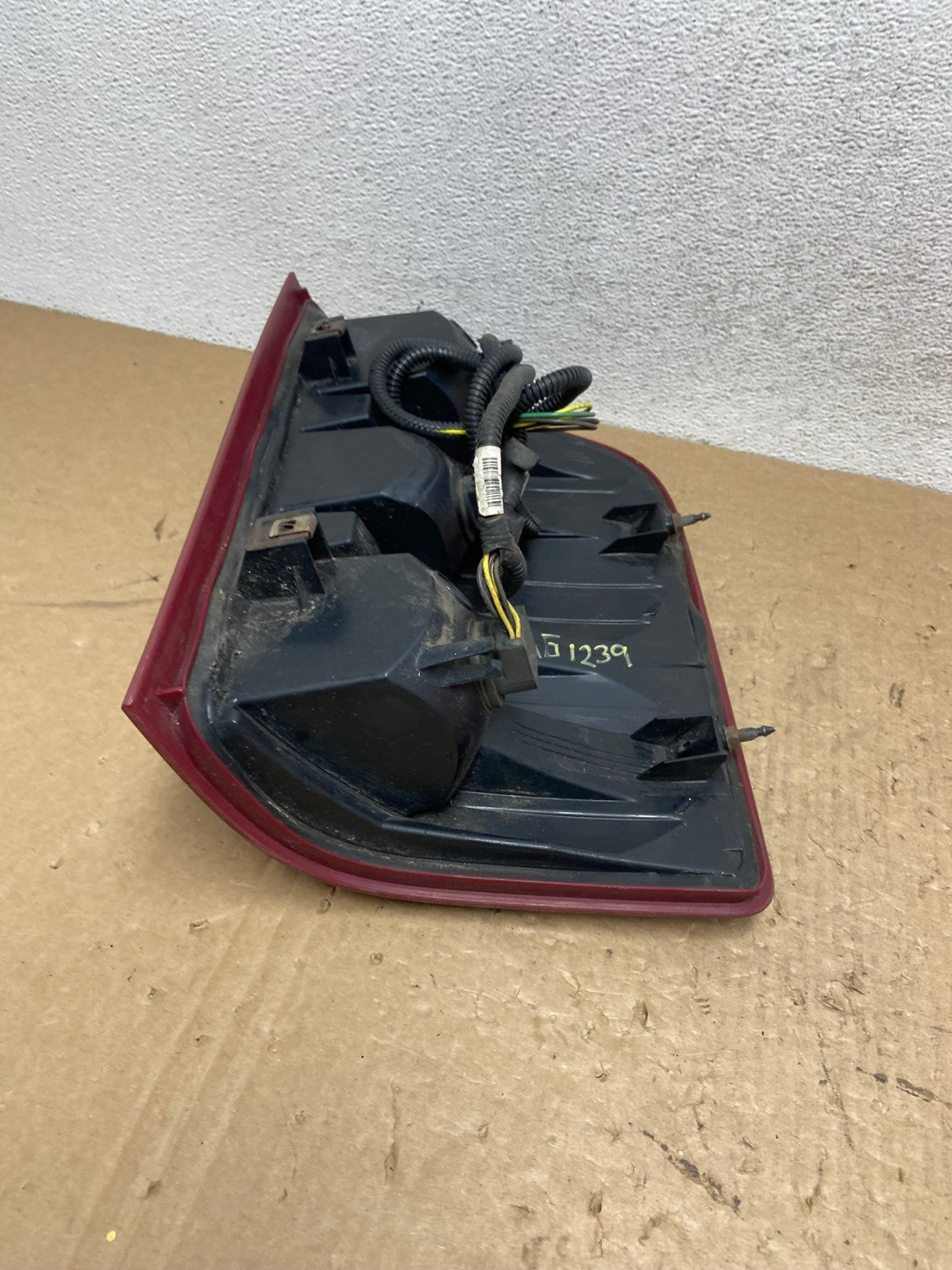 2007 to 2013 Chevrolet Silverado Left Driver LH Side Tail Light AG1239 LK6