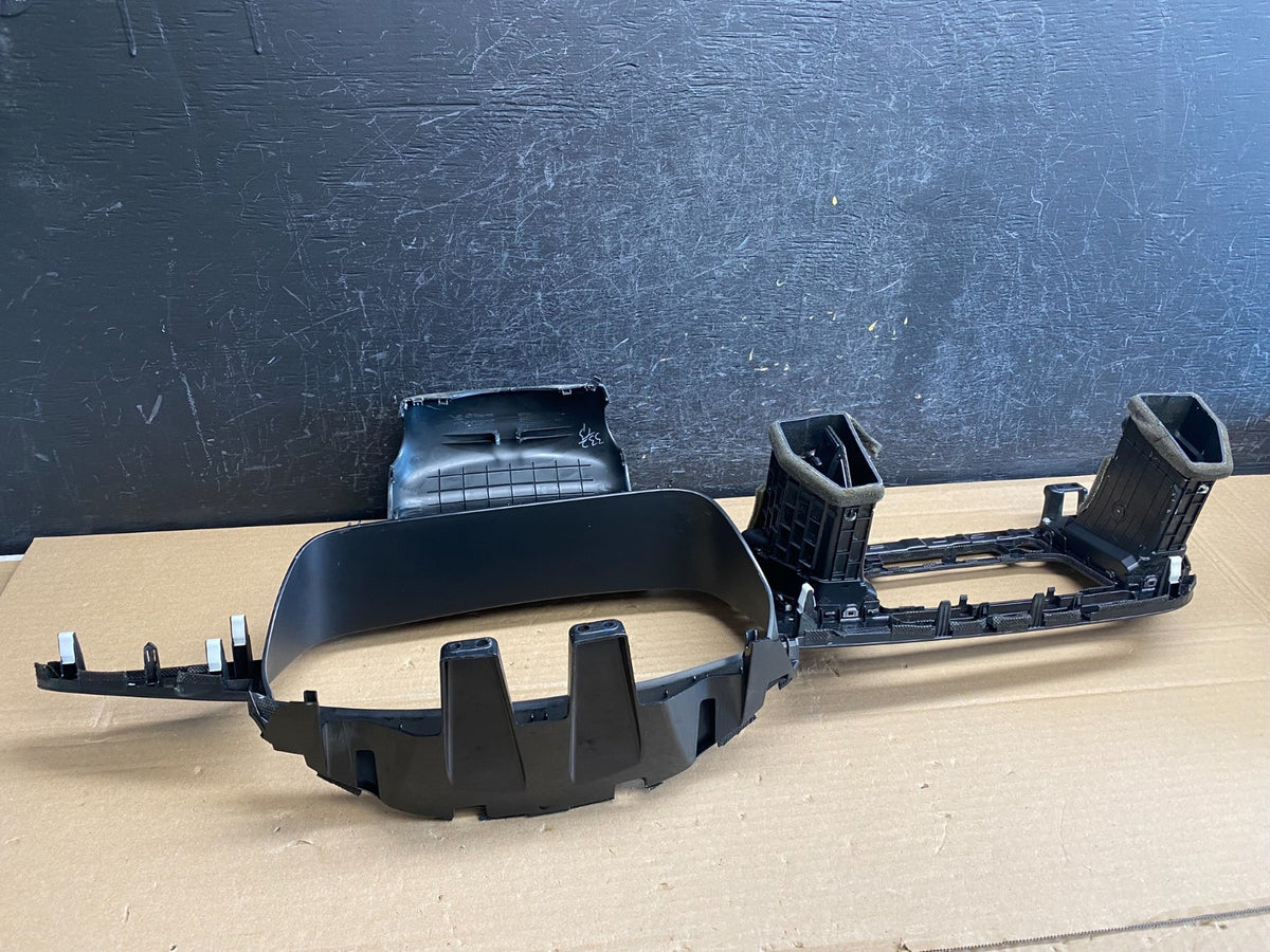2015 to 2017 Hyundai Sonata Speedometer Cluster Bezel Trim W/ Air Vent AG0083 DG2