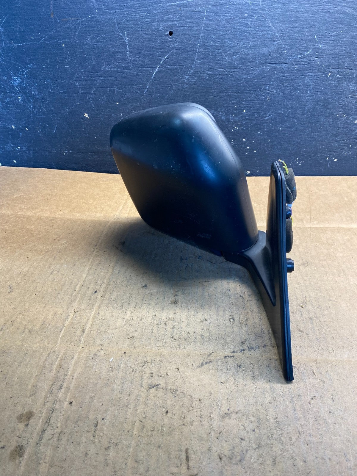 1991-1997 Mitsubishi Pajero Montero Passenger Right View Door Mirror AB3900  DG2