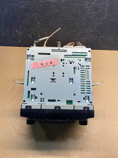 2011 to 2012 Hyundai Sonata Am Fm Cd Player Radio Receiver AG1800 DG4