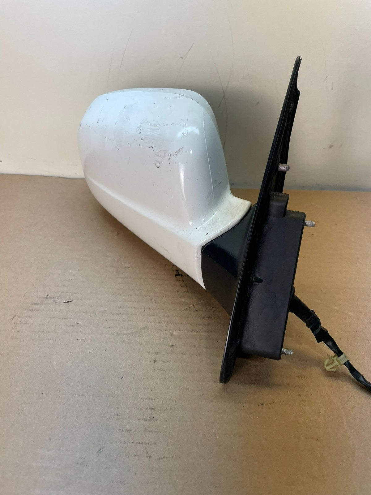 2002-2006 Honda CR-V CRV Right Passenger RH Side View Door Mirror AH8793 DW1