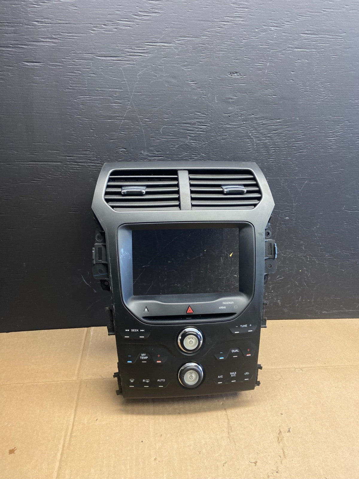2013-2015 Ford Explorer Radio Heater Climate A/C Control Bezel  Trim AB9295 DG0