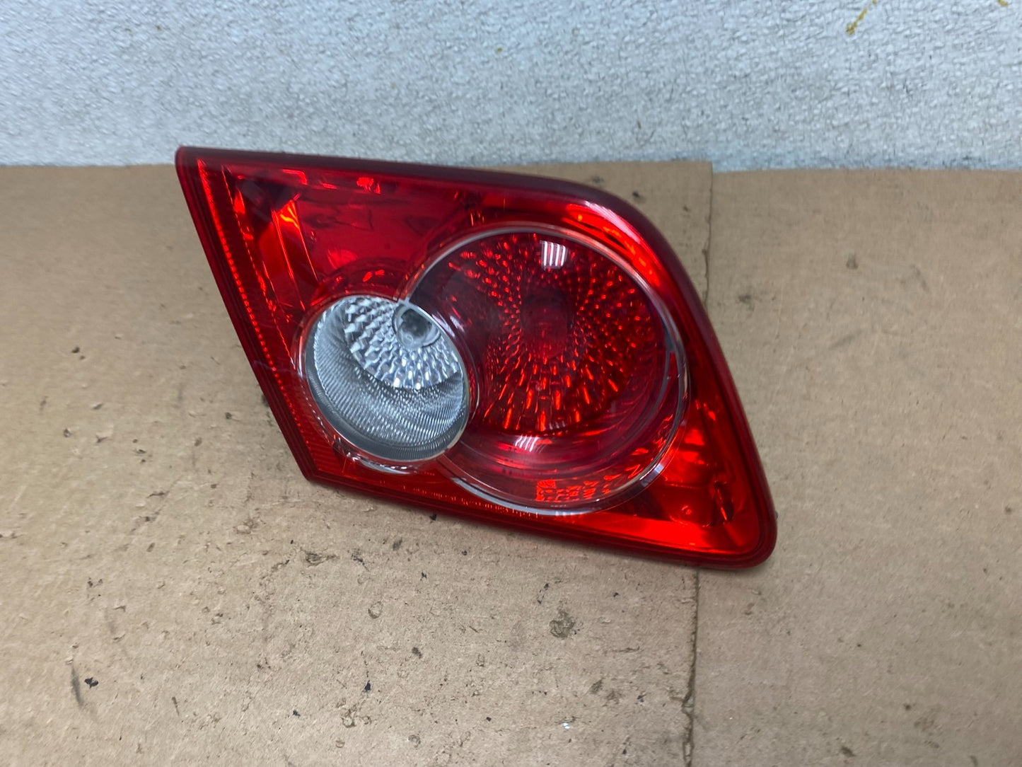 2003 2004 2005 Mazda 6 Left Driver LH Inner Tail Light Taillight OEM P5356 DW1