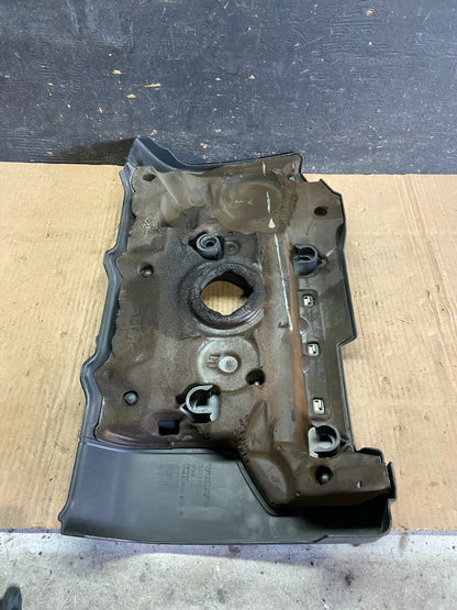 2007 to 2014 Volvo XC90 OEM 3.2L Upper Top Engine Motor Dust Cover Oem p8471 DG6