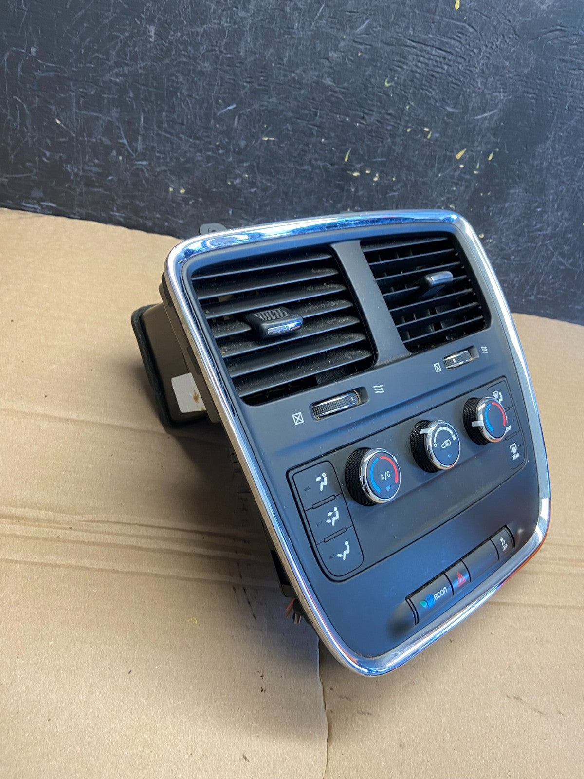 2011-2016 Dodge Grand Caravan Temperature Climate Control AC Heater AF1797 DG1