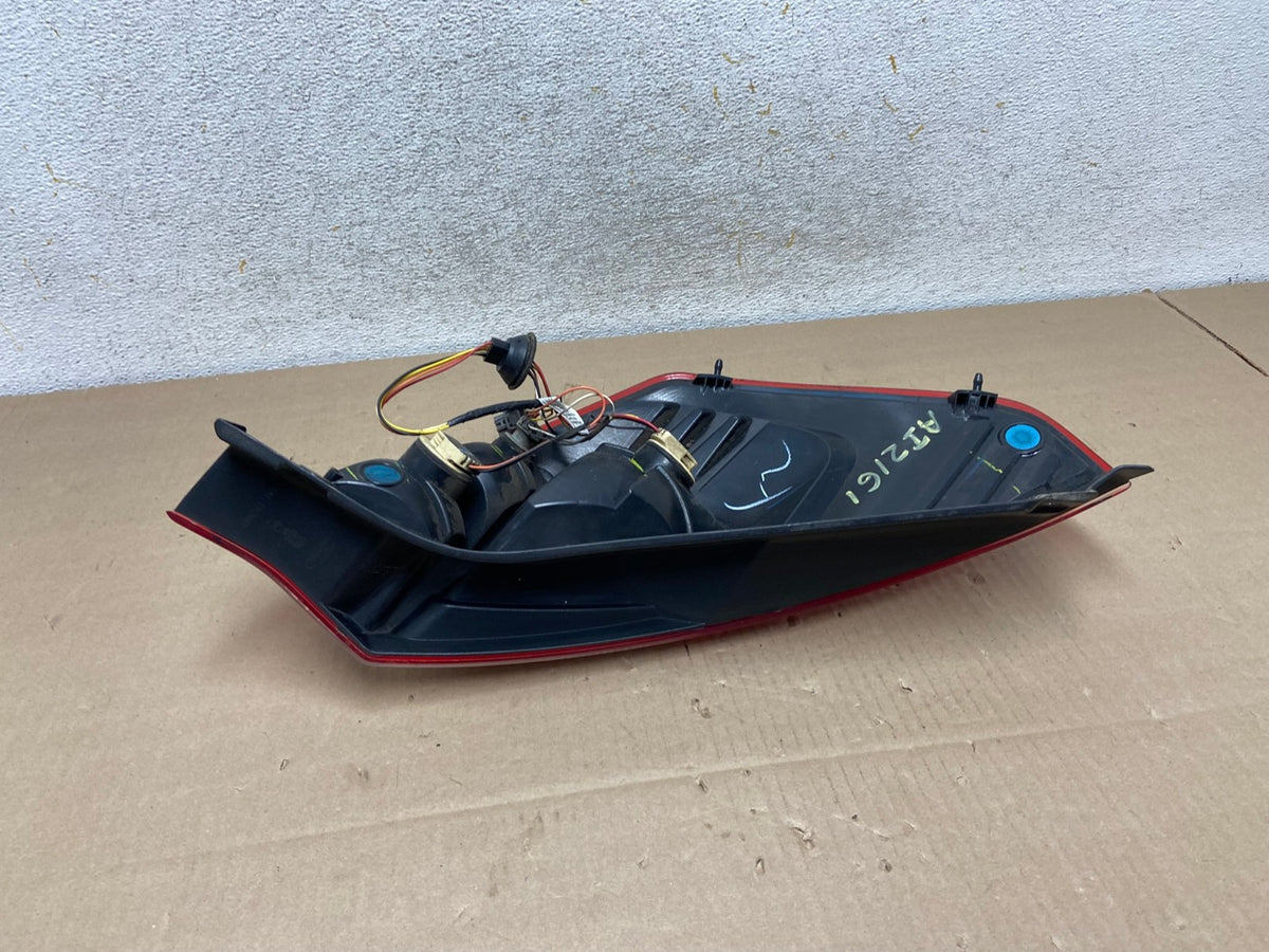 2014 to 2019 Ford Fiesta Hatchback Passenger Right Side Tail Light 4 Door AI21614