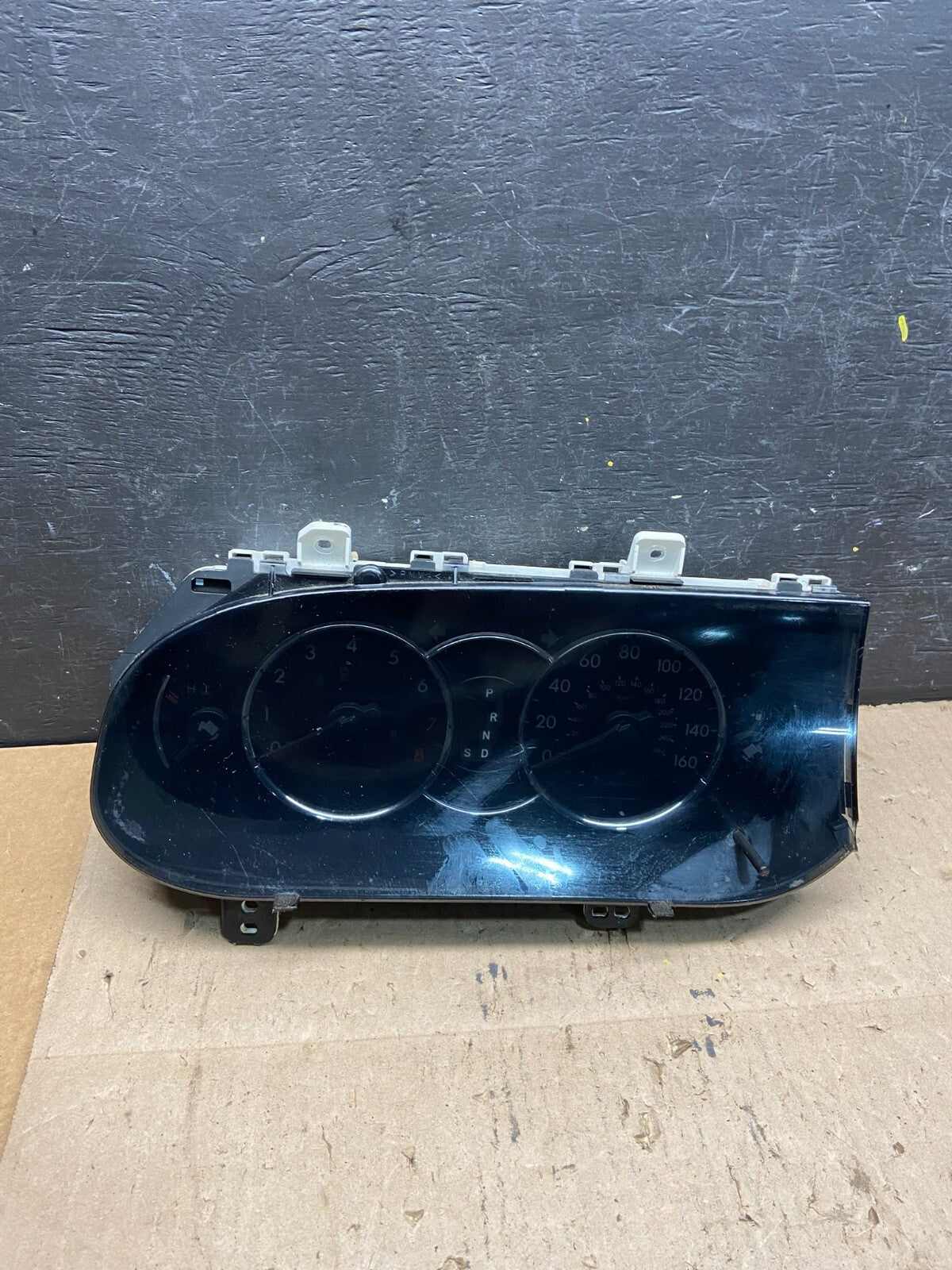 2005 to 2010 Toyota Avalon Cluster Speedometer L1803 PS0