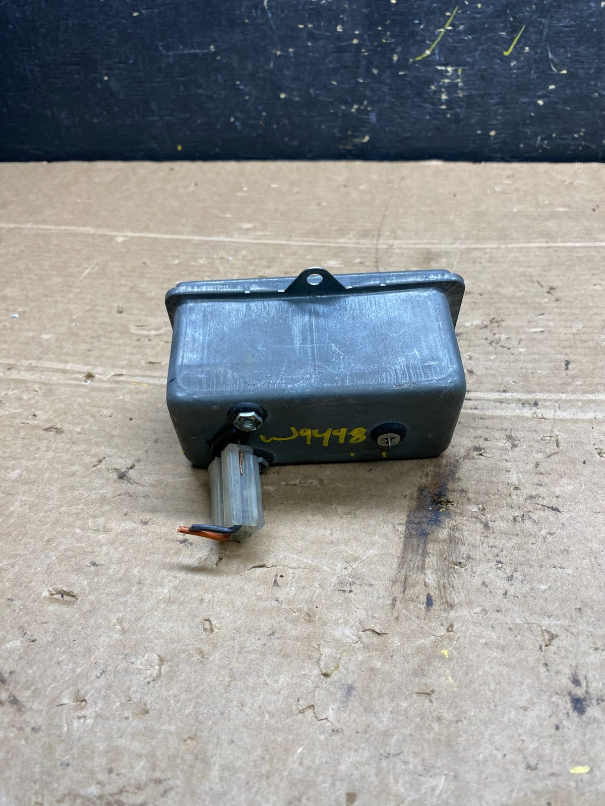 1979 to 1982 Buick Riviera Digital Dashboard Center Clock OEM W9498 DG4