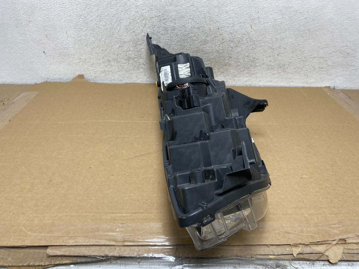 2019 to 2023 Ford Transit Connect Right Passenger RH Side Headlight AH7756 DW10