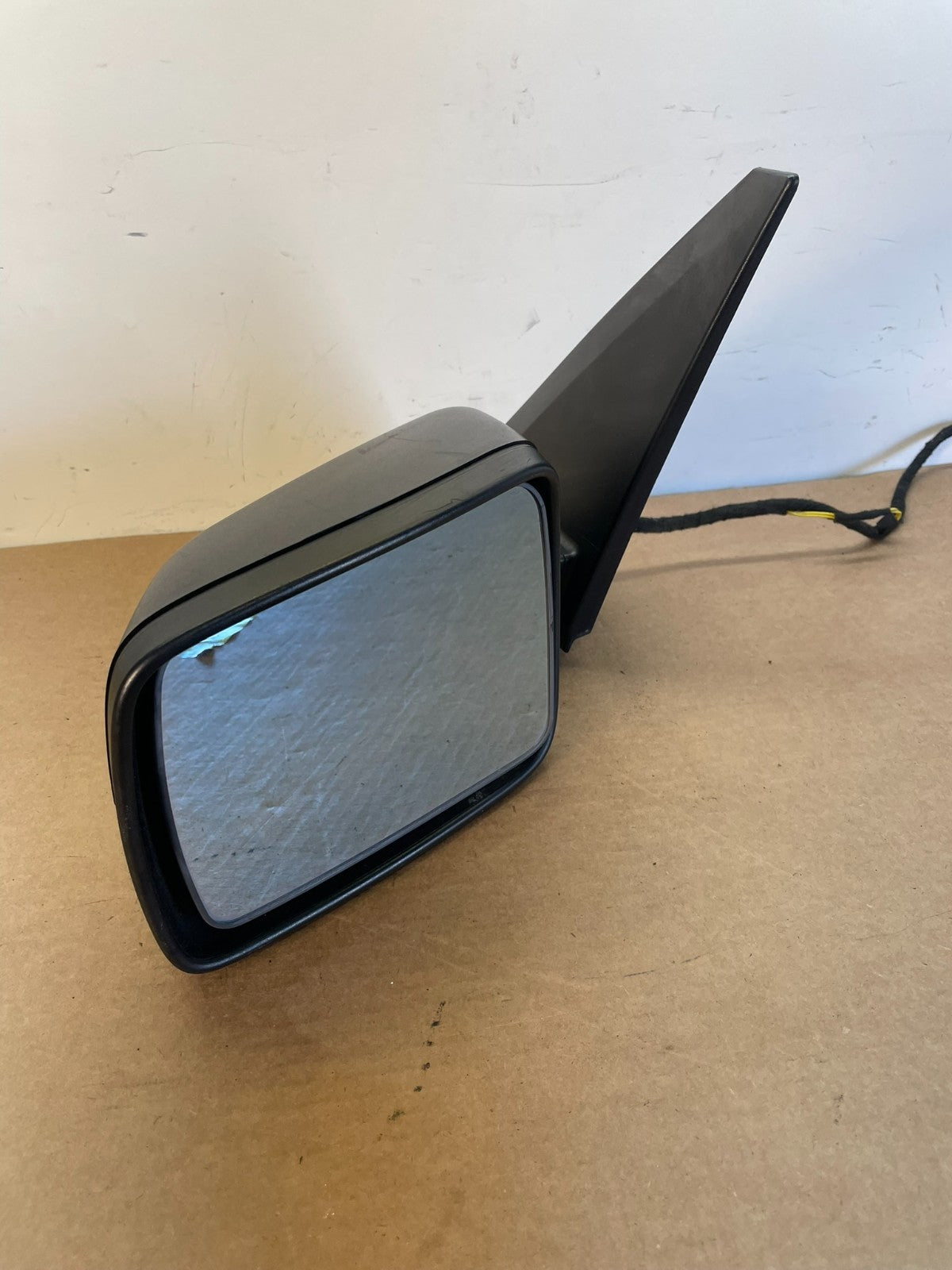 2005 to 2009 Land Rover Range Rover Left Driver View Door Mirror AF8621 DG2