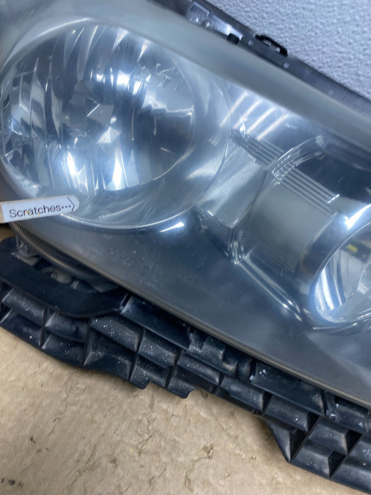 2008 to 2012 Honda Accord Sedan Right Passenger RH Headlight AC1497 DW3