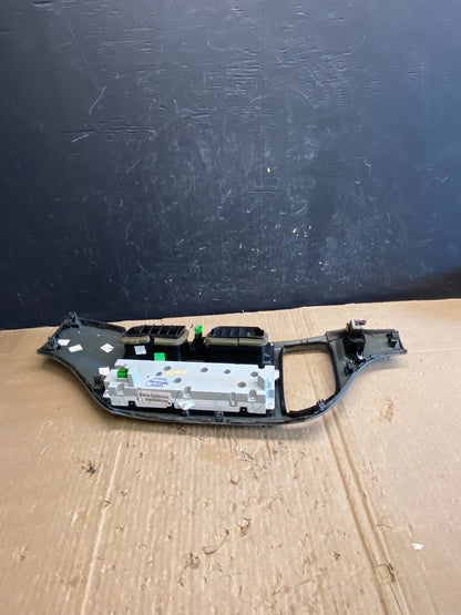 2005 to 2010 Honda Odyssey Radio Climate Control Dash Trim Bezel AE1921 DG2