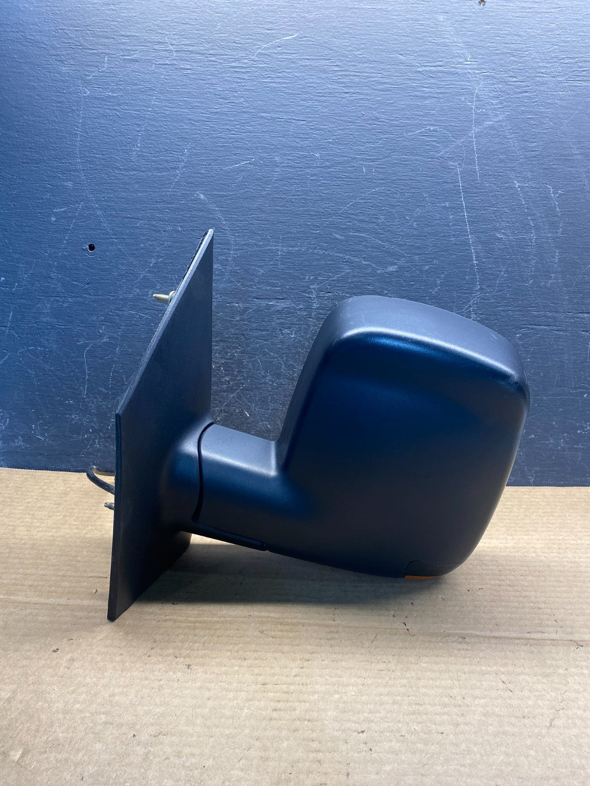 2003 to 2008 Chevrolet Express Left Side View Mirror w/Turn Signal AF67780