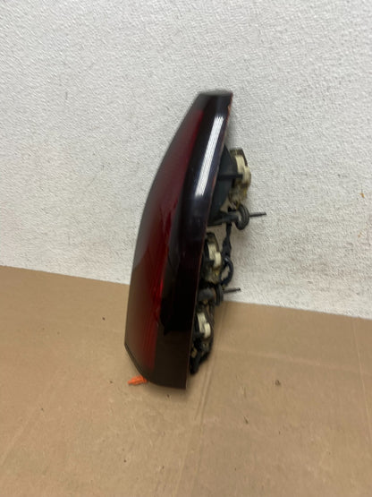 1995 to 2002 Cadillac Eldorado Right Passenger RH Tail Light AE4953 DG1