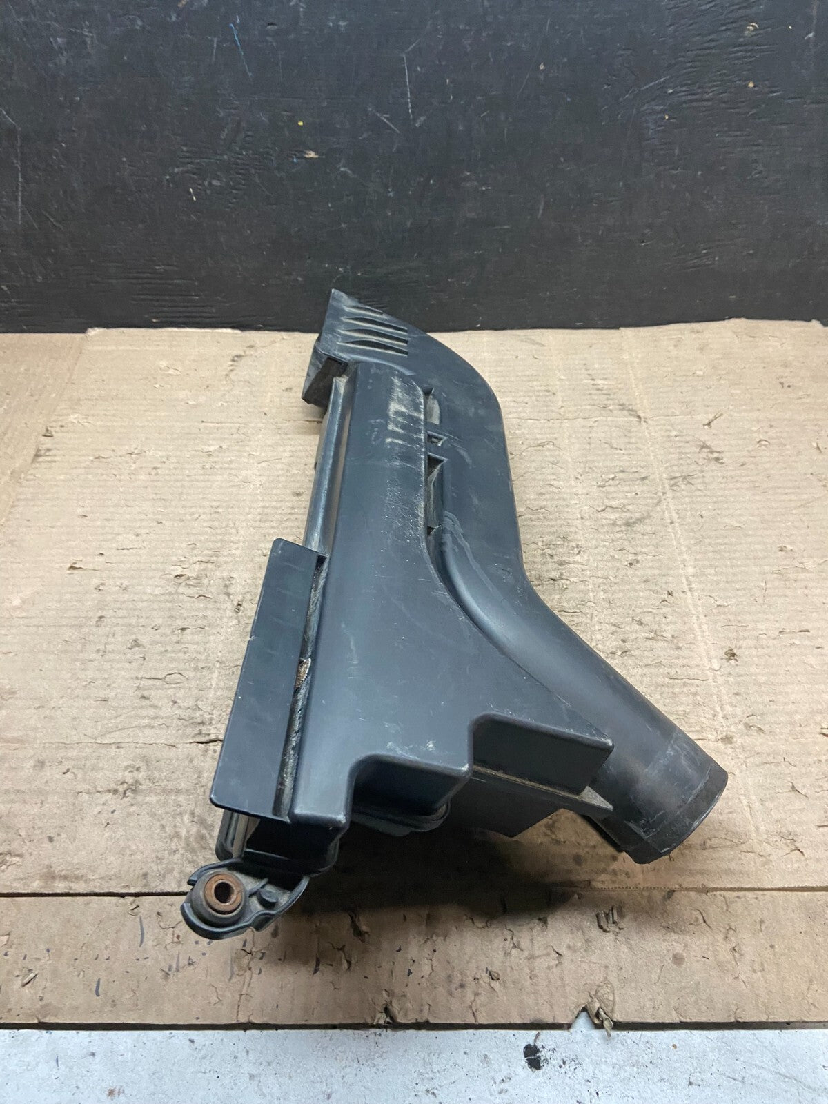 2007 to 2013 Nissan Altima 2.5L Air Duct Tube Resonator 16554-JA000 H4574 DG0