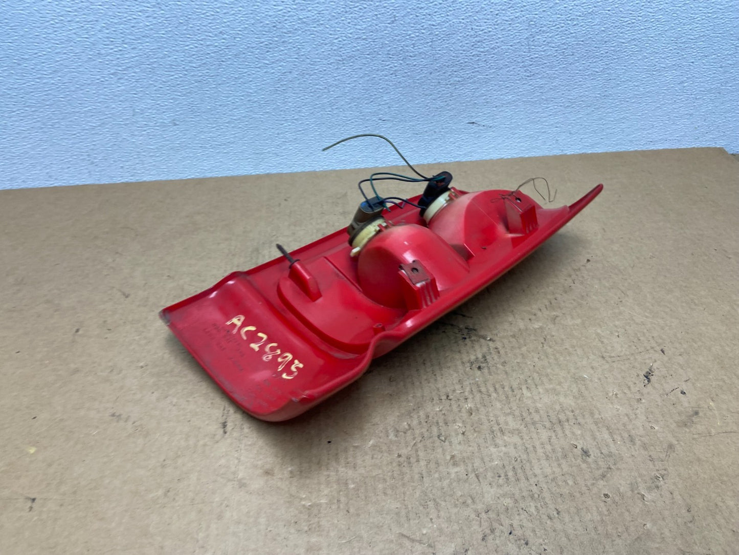 1994 to 2001 Dodge Ram 1500 Right Passenger RH Tail Light AC2895 DW7