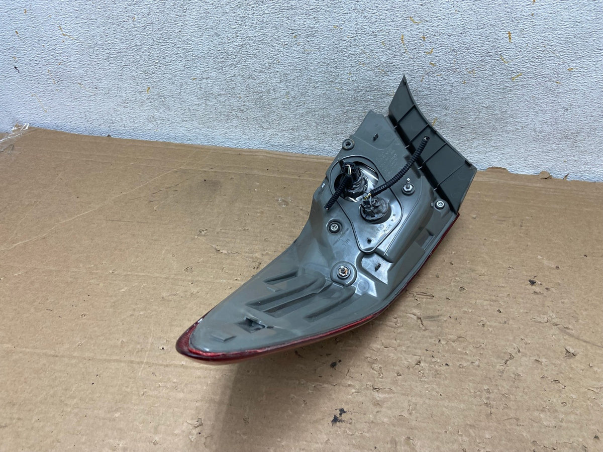 2015 2016 2017 Toyota Camry Left Driver LH Side Tail Light AH8969 LK6