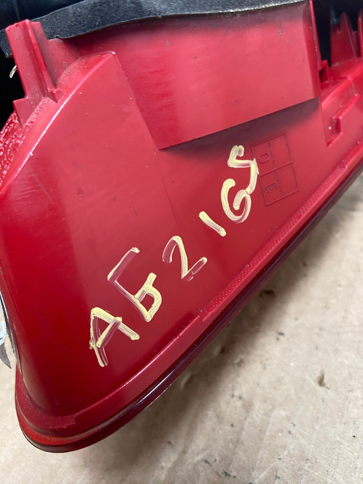 2012-2017 Volkswagen Tiguan Left Driver LH Side Inner Tail Light AG2163 LK6