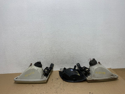 2001 2002 2003 Toyota Sienna Left+Right Side Set Headlights Halogen AF5882 DW9