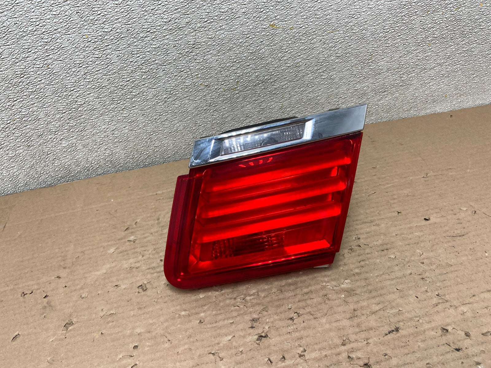 2009 - 2012 Bmw 7-Series F01 F02 750i Right Passenger Inner Tail Light AA9442 LK0