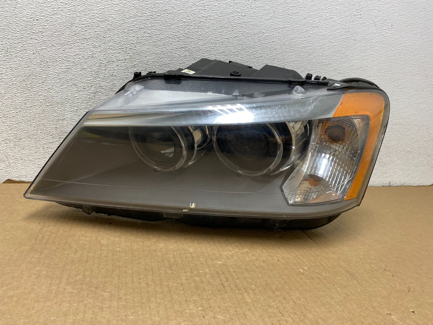 2011 to 2014 BMW X3 Left Driver Lh Side Xenon Headlight AG2000 DW0