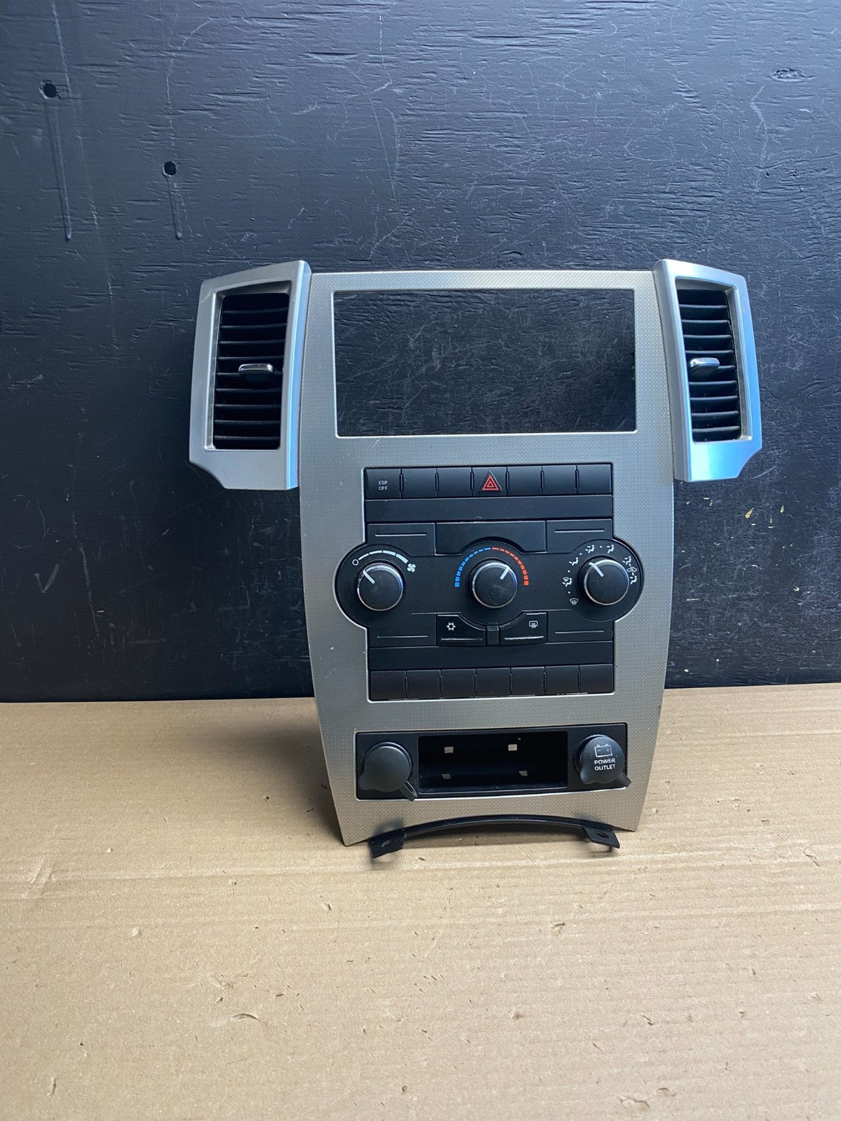 2008 to 2010 Jeep Grand Cherokee Center A/C Heater Climate Control AG0115 DG0