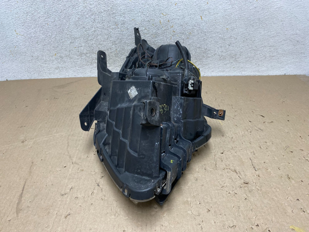 2010 - 2015 Chevrolet Equinox Halogen Headlight Right Passenger Side AH7634 DW8