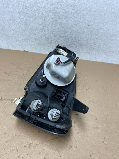 2001 to 2004 Subaru Legacy Outback Right Passenger Rh Headlight AG4371 DW6
