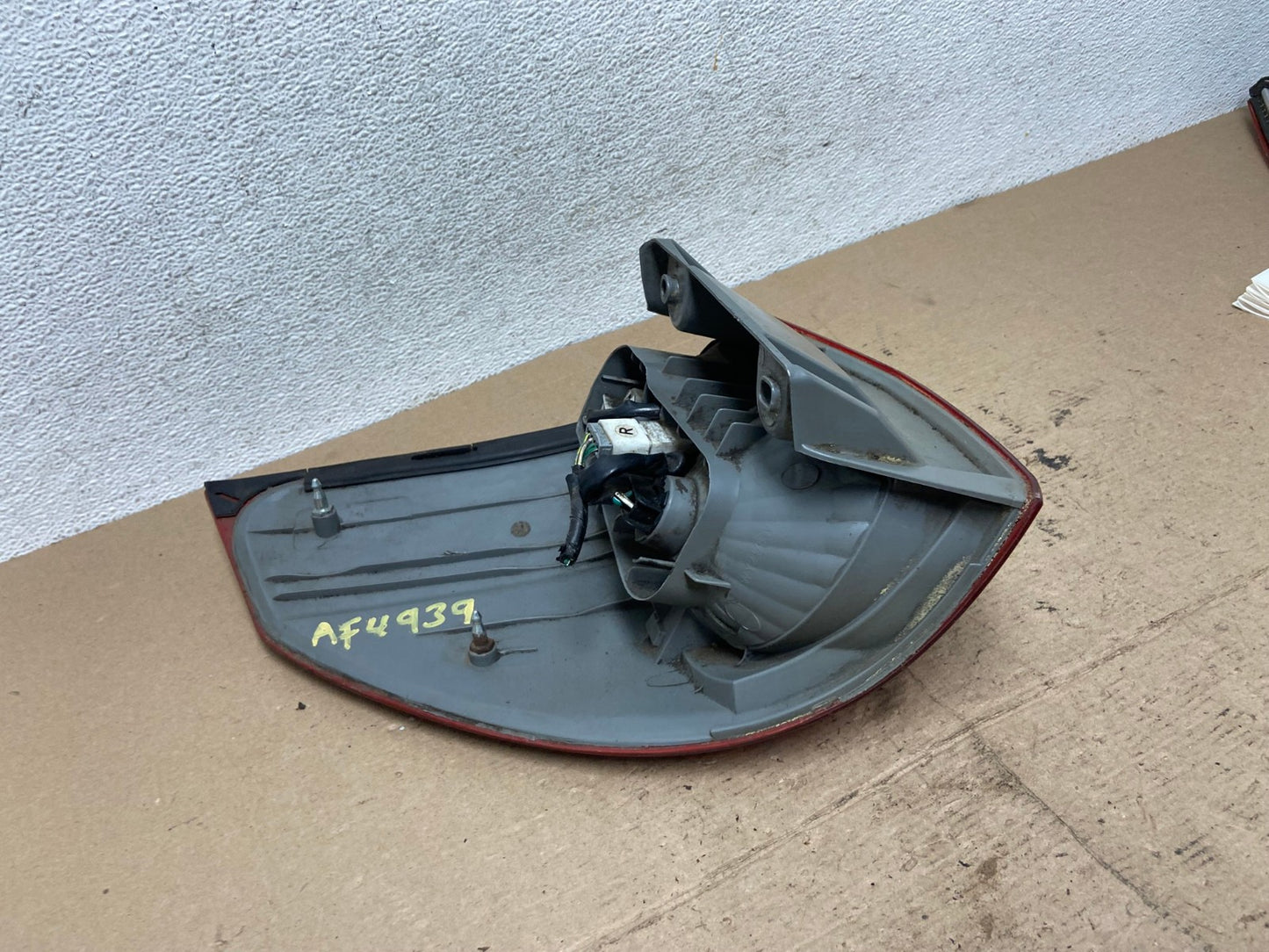 2006 - 2010 Toyota Sienna Right Passenger Side Tail Light AF4939 LK5