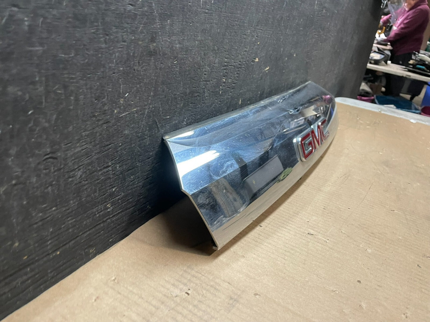 2010-2015 Gmc Terrain Lift Gate Handle Trim Back Up Camera 20881057 L9231 DG2