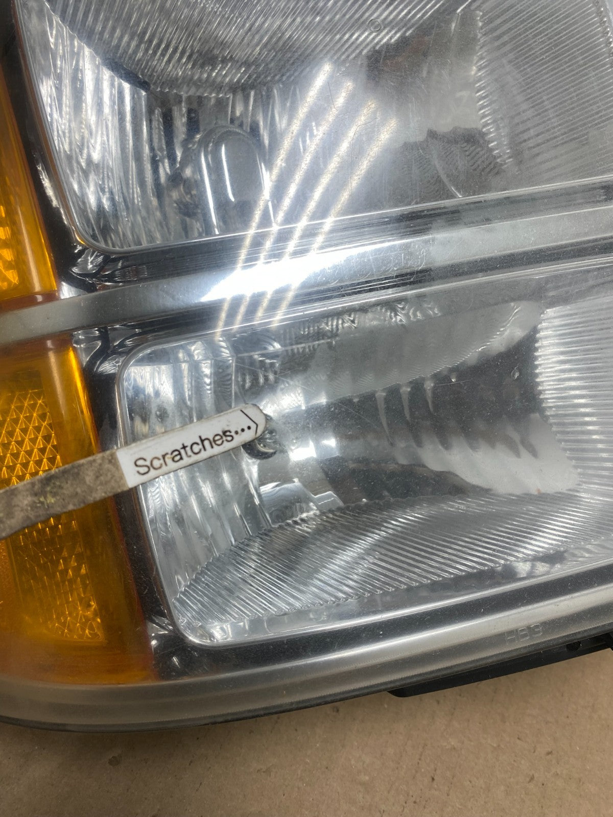 2007 - 2014 GMC Sierra Right Passenger RH Halogen Headlight AF3034 DW3