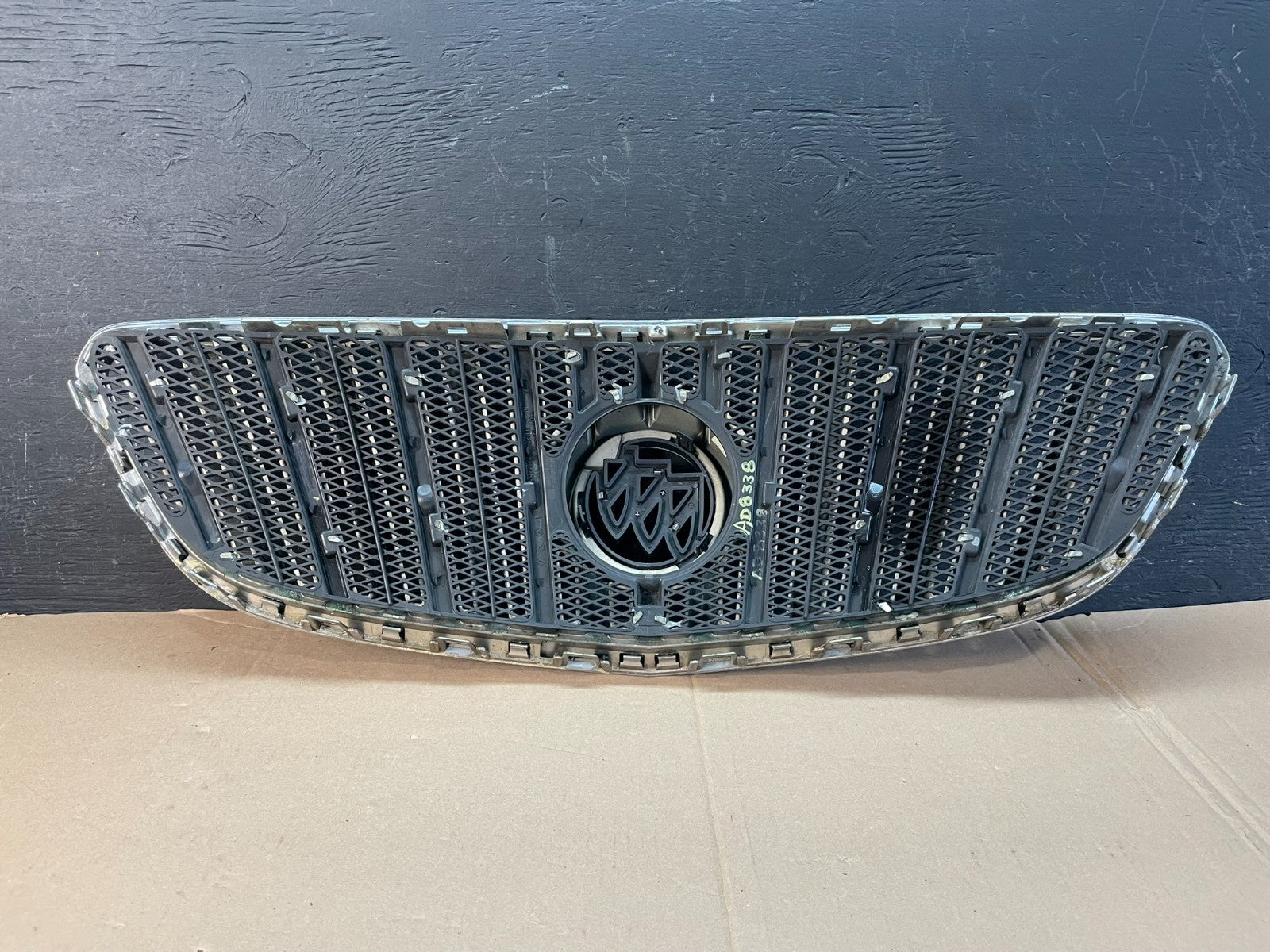 2010 2011 2012 2013 Buick Lacrosse Front Upper Grill Grille AD8338 DG3