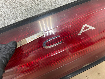 1992 1993 1994 Toyota Camry Center Trunk Rear Tail Light AH6710 LK3