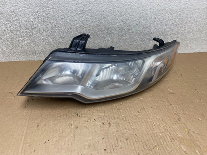 2010 to 2013 Kia Forte Koup Left Driver LH Halogen Headlight T5736 DW0