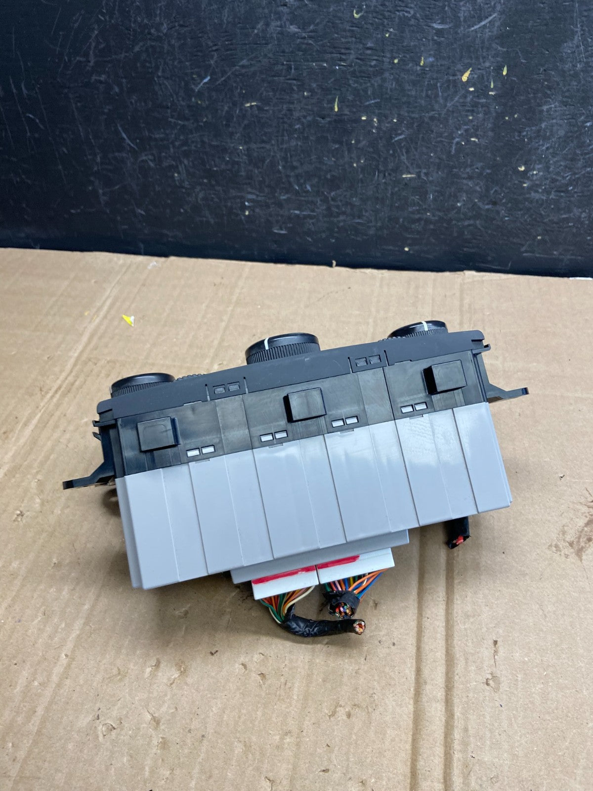 2009-2012 Kia Sedona A/C Heater Temperature Climate Control ad7228 DG4