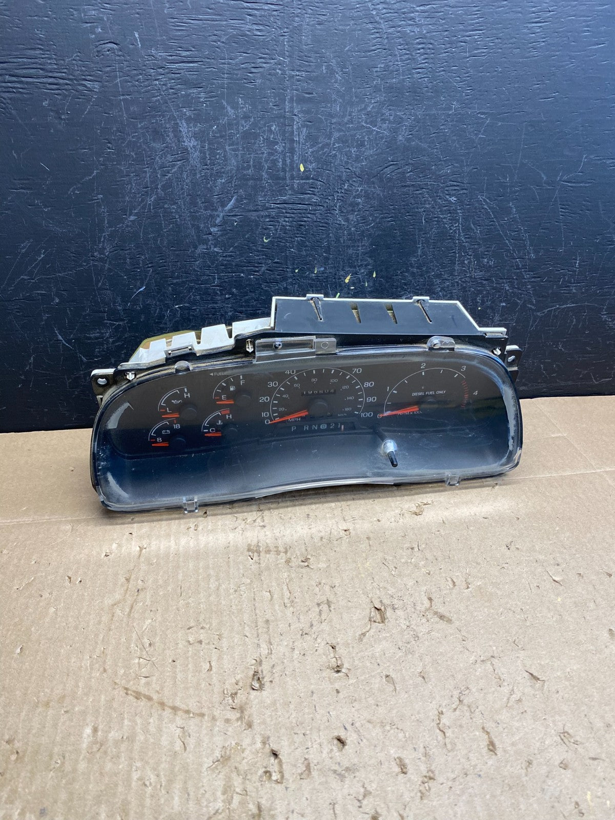 1999 - 2001 Ford F150 F-150 Speedometer Cluster Gauge AC9057 DW0