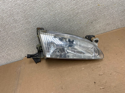 1998 to 2000 Toyota Corolla Front Right Passenger RH Headlight AA9887 DW0