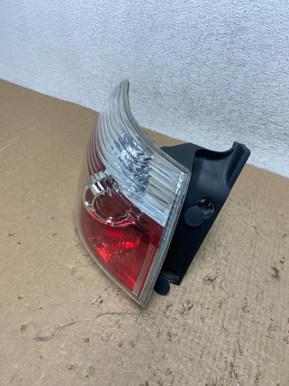 2007 to 2012 GMC Acadia Tail Light Left Driver Lh Side AF8375 DW1