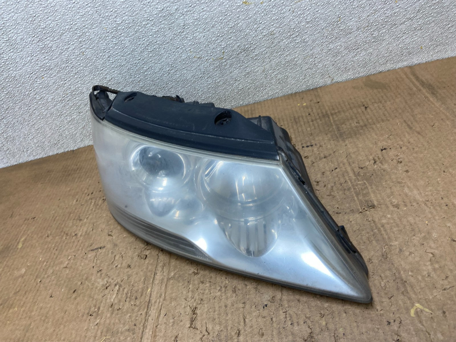 2009 to 2010 Hyundai Sonata Right Passenger RH Side Headlight Halogen AA8339 DW1