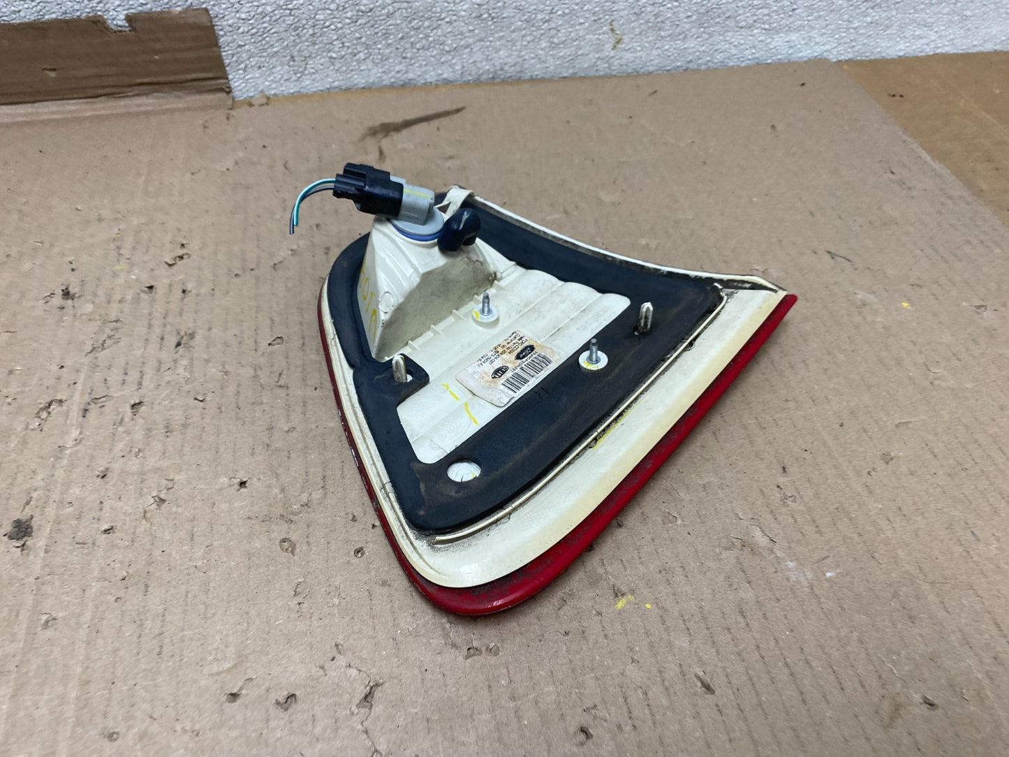 2006 - 2009 Mercury Milan Right Passenger Rh Side Tail Light Inner U1041 DW5
