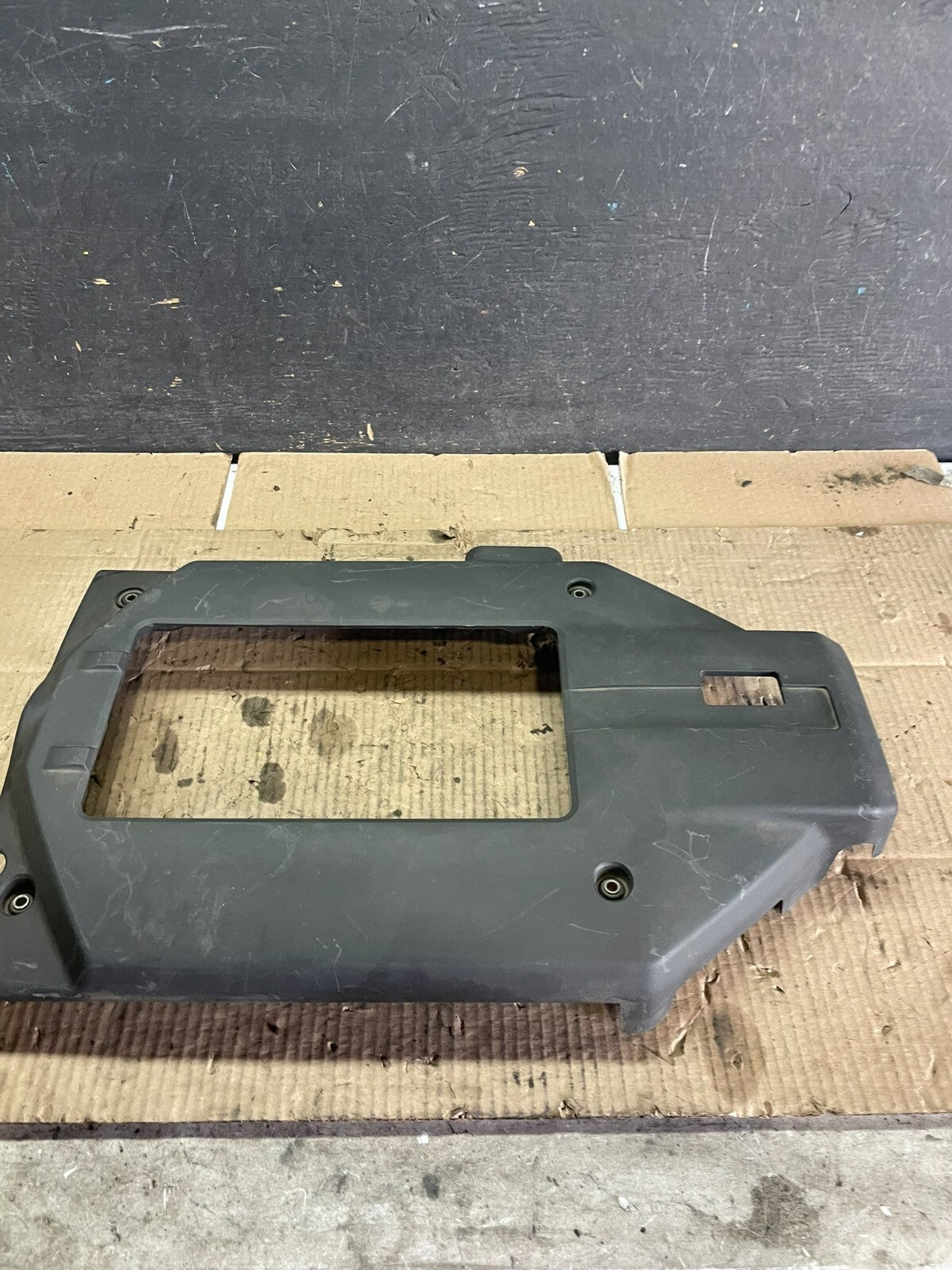 2001 2002 2003 Acura TL Engine Top Lid Motor Cover M2666 PS1