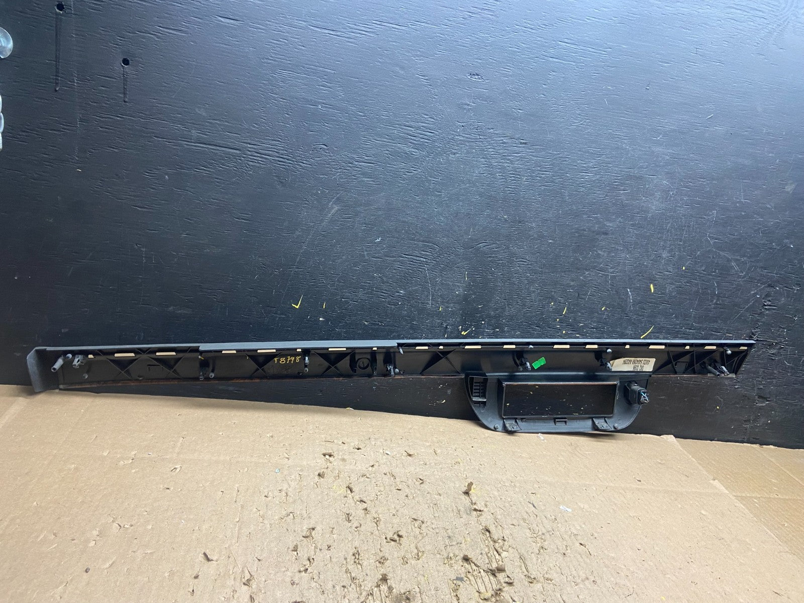 1998 - 2002 Mercury Grand Marquis Center Console Dash Panel Clock Bezel T8799 DG3