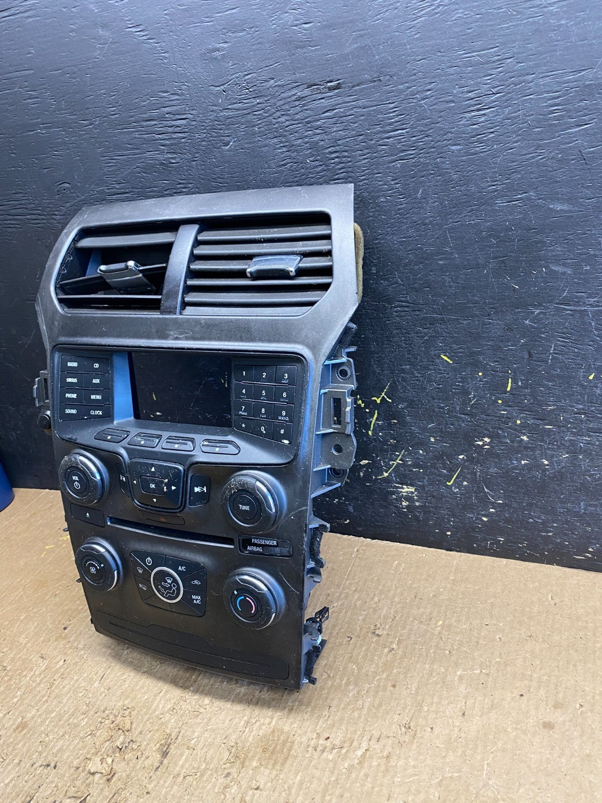 2014 2015 Ford Explorer Radio Climate Control Trim Bezel Panel OEM z9950 DG1