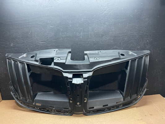 2010 to 2012 Lincoln MKT Grill Grille Support Panel J3761 DG0