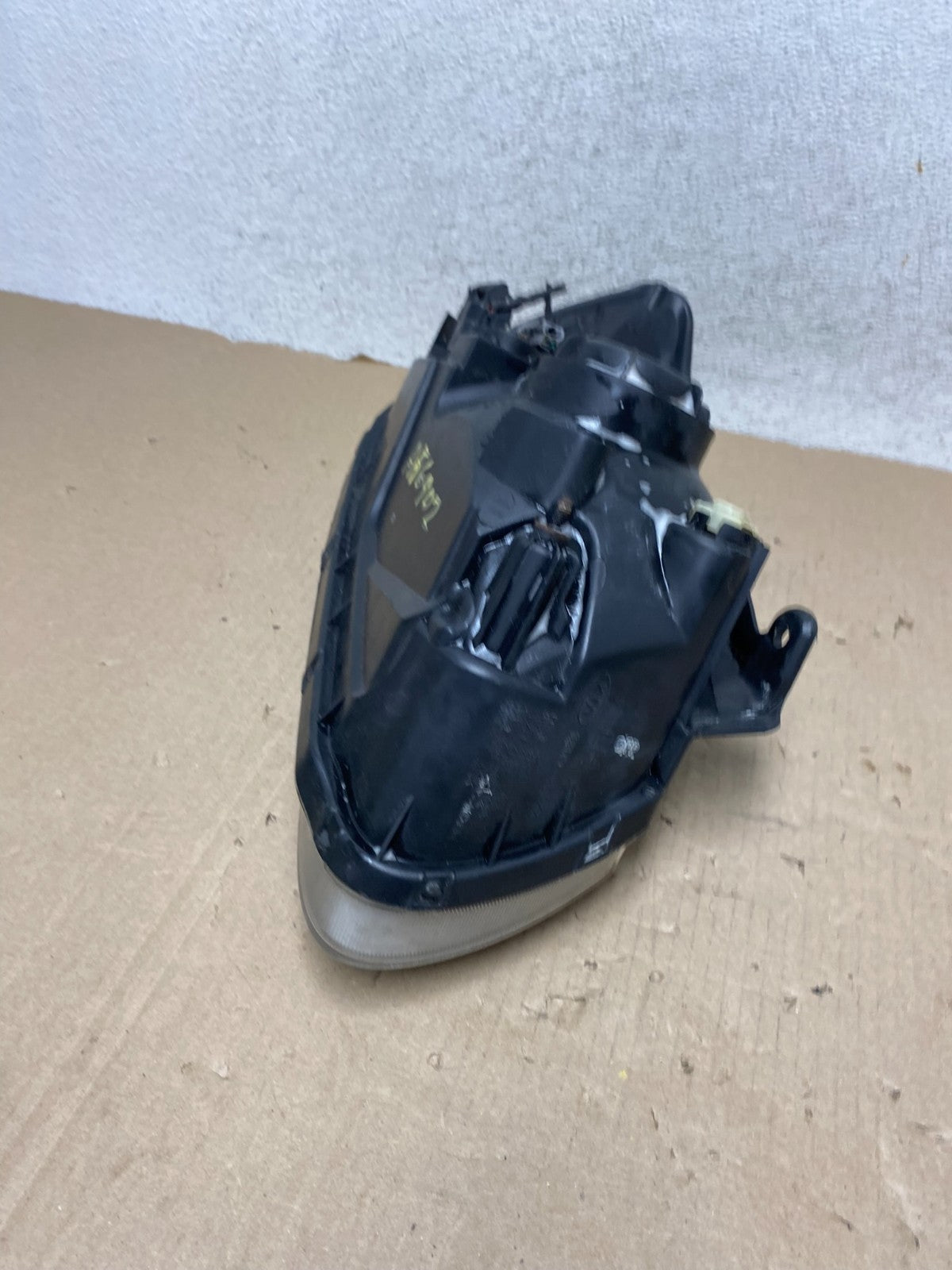 2007 2008 2009 Kia Spectra Left Driver Lh Side Headlight AG6902 DW7