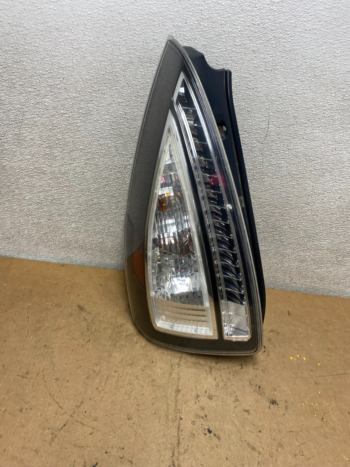 2008 2009 2010 Mazda 5 Left Driver LH Side Tail Light OEM X7053 PS0