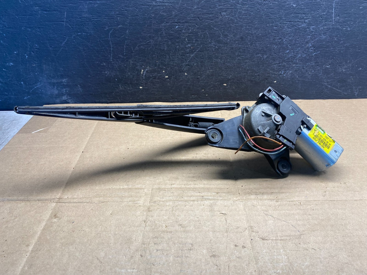2006-2013 Mercedes GL450 ML500 R550 Rear Glass Windshield Wiper Motor ae8258 DG5